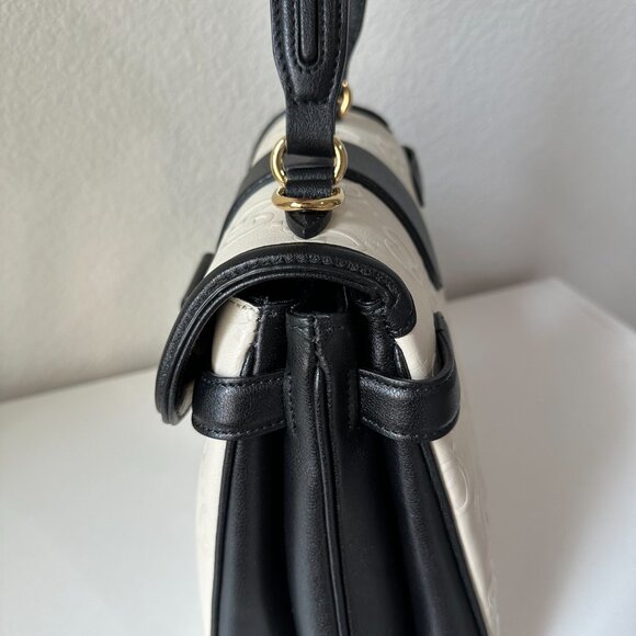 GUCCI Calfskin GG Monogram Top Handle White Bag Limited Edition - Picture 8 of 8